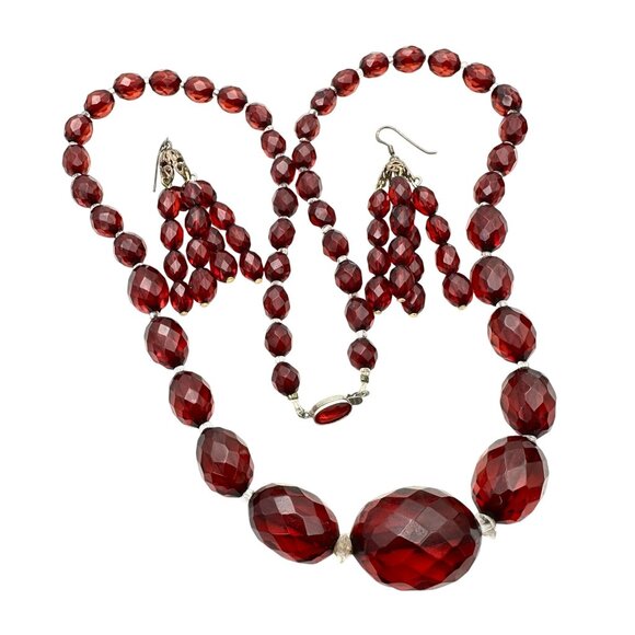 Vintage Bakelite Cherry Amber Bead 24 Inch Necklace And Earrings Set 58 Grams - Picture 2 of 4